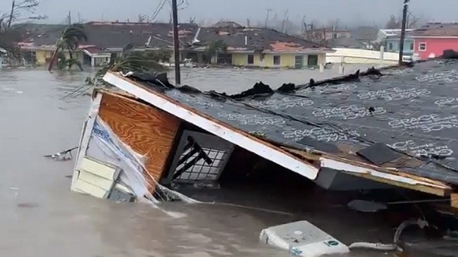 Stuhia ‘Dorian’ shkatërron Ishujt Bahamas, frikë në Florida
