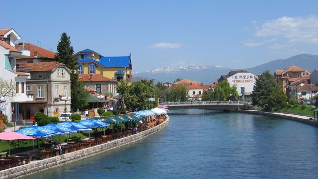 Moti me diell dhe i ngrohtë në Maqedoninë e Veriut