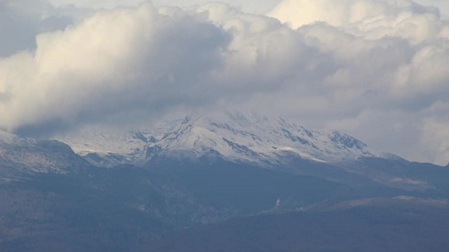 Bora zbardh bjeshkët e Kosovës [Foto]