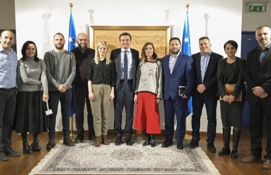 Kurti priti në takim Grupin për Mbrojtjen e Liqenit të Badovcit