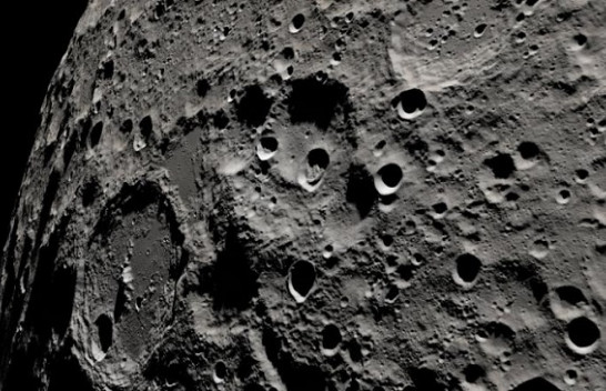 Hëna nga këndvështrimi i astronautëve të Apollo 13