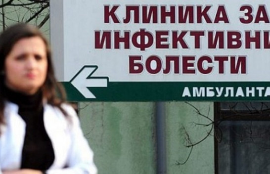 Një drejtoreshë e klinikës në Shkup është infektuar me koronavirus