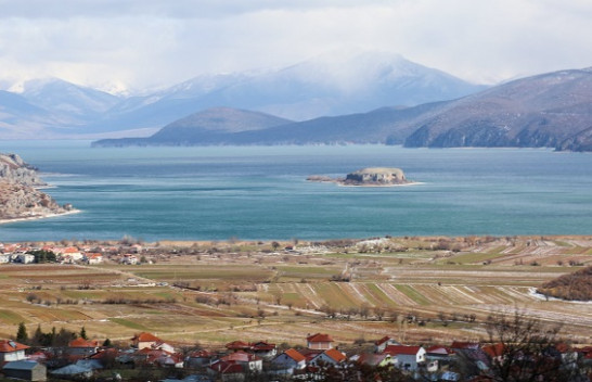Moti sot dhe nesër me temperatura pranverore në Shqipëri