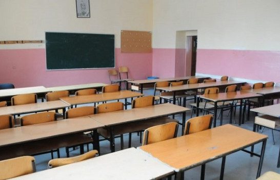 Koronavirusi/ Mbyllen të gjitha shkollat deri me 27 mars në Kosovë