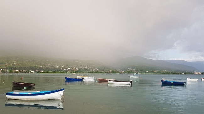 Moti sot dhe fundjavë me reshje shiu në Maqedoninë Veriore