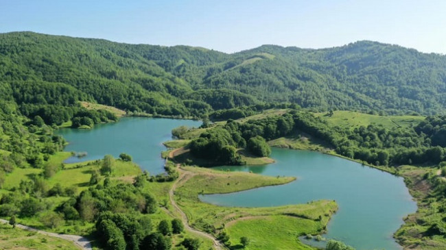 Java nis me diell dhe temperatura të larta, në zonat malore vranësira dhe reshje shiu në Shqipëri