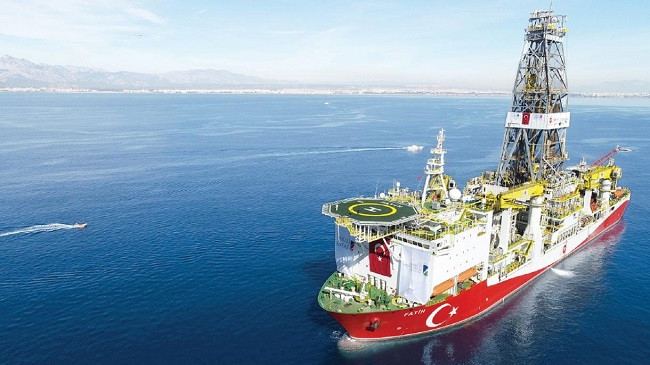 Turqia zbulon 320 miliardë metra kub gaz natyror në Detin e Zi
