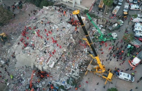 Tërmeti në Izmir, shkon në 25 numri i viktimave