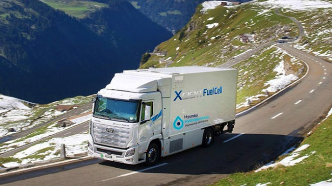Francë, 50 mijë euro bonus për kamionët elektrikë dhe hidrogjen