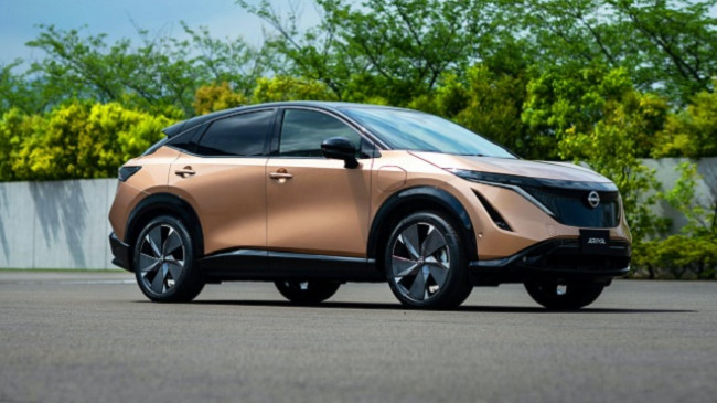 Nissan paralajmëron revolucion, të gjitha veturat do të jenë elektrike