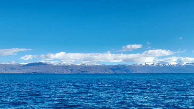 Mot i kthjellët e me diell në Maqedoni