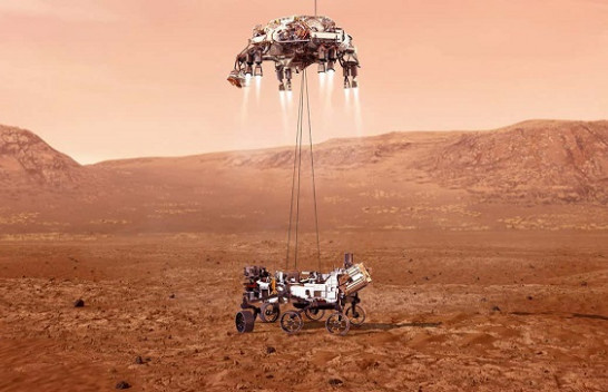 Roveri i NASA-s ulet me sukses në Mars, ky është imazhi i parë i dërguar nga Planeti i Kuq