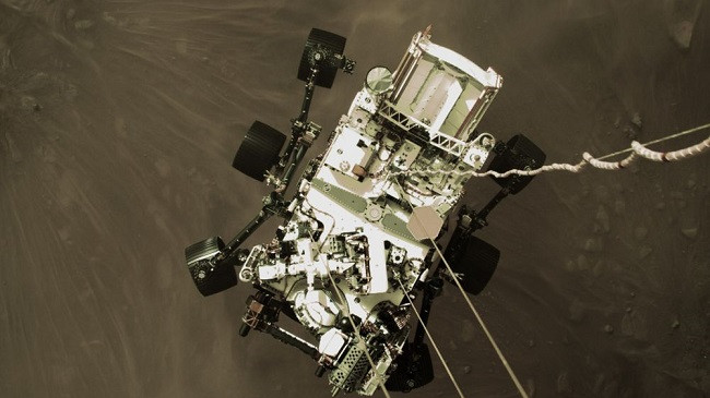 NASA publikon pamje të momentit të mbërritjes së roverit ‘Perseverance’ në planetin Mars