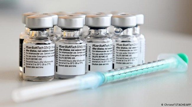 Qeveria e Kosovës dështon të sigurojë vaksinat kundër COVID-19, s’ka marrëveshje me Pfizerin