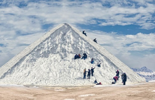 Malet joreale 'me dëborë' në Egjipt kthehen në destinacion turistik
