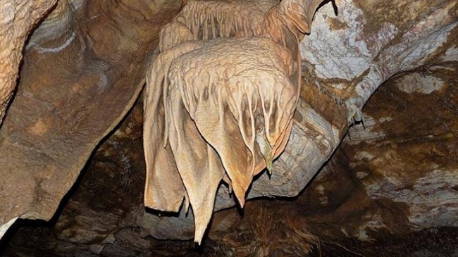 Shpella e Gadimës rihapet për vizitorë
