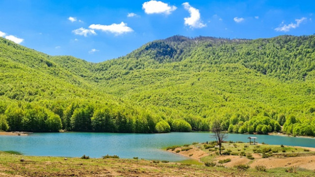 Liqeni i Fushë-Studën, një nga perlat dhe bukuritë natyrore të Shqipërisë