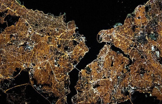 NASA: Stambolli shkëlqen