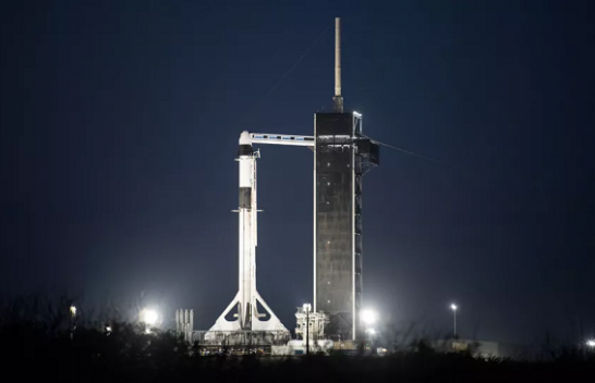 SpaceX dërgon një raketë me ngarkesë për në Stacionin Ndërkombëtar të Hapësirës
