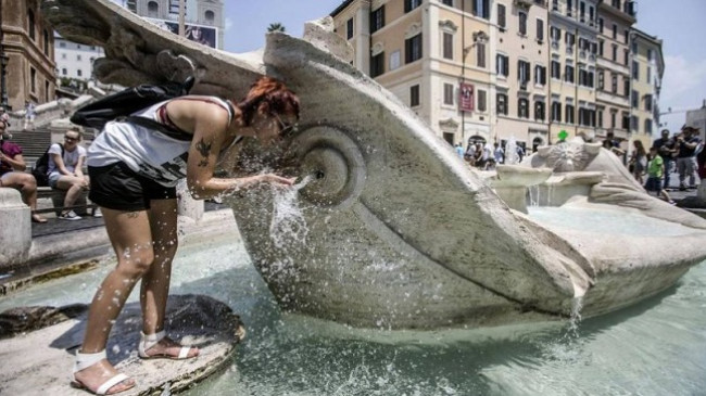 Italia goditet nga i nxehti përvëlues, temperatura deri në 40 gradë Celsius