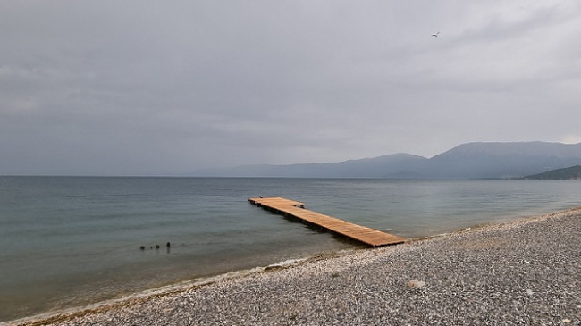 Ndryshon moti, diell, shi dhe mundësi për shtrëngata në Shqipëri