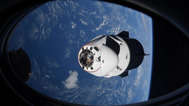 Space X ka problem me tualetet në kapsula para nisjes për në hapësirë