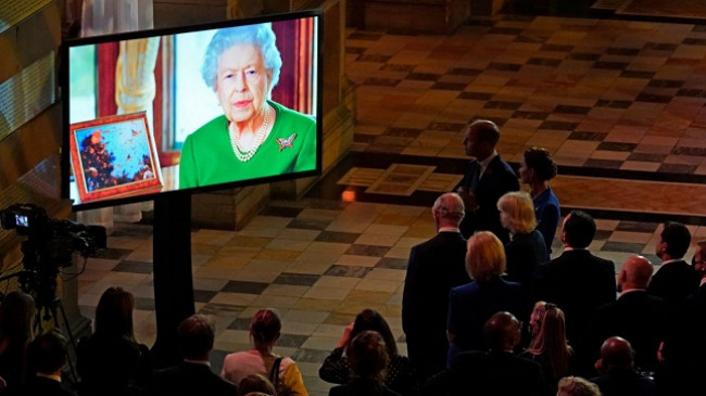 Elizabeth II kërkon nga liderët botëror të ‘ngrihen mbi politikën’ për të zgjidhur krizën klimatike
