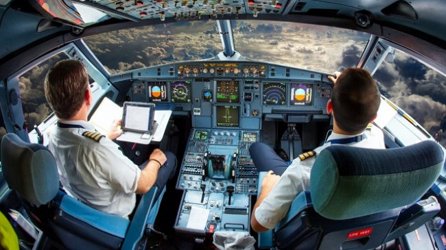 Katër pyetje dhe përgjigje rreth aeroplanëve