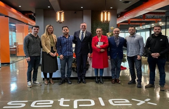 Konsullata e përgjithshme e Republikës së Kosovës në New York viziton kompanitë e afaristëve “Dreshaj” Setplex dhe Tv Alb!