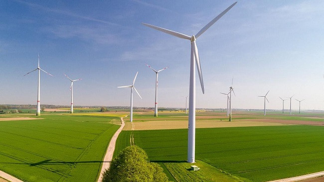 A do të nxisë energjinë e rinovueshme në Evropë bojkotimi i karburanteve fosile ruse?