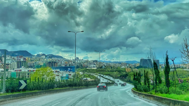 Reshje shiu e shtrëngata sot në Shqipëri