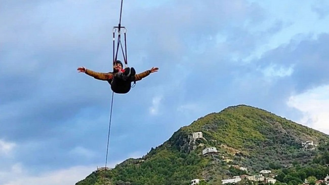 Tirana bëhet me zipline-n më të madh në Ballkan, Veliaj: Mundësi fantastike për të eksploruar natyrën