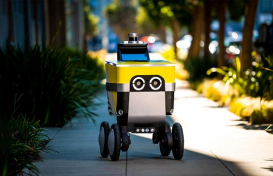 Uber do të testojë shpërndarjen e ushqimit me robotë