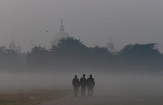 Një në gjashtë njerëz vdesin nga ndotja e ajrit në botë