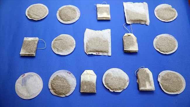 Hulumtim: Një qese çaji përmban pothuajse 13 mijë grimca mikroplastike