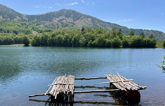 Liqenet e Balgjajt, mrekullia natyrore që të lë pa fjalë [Foto]