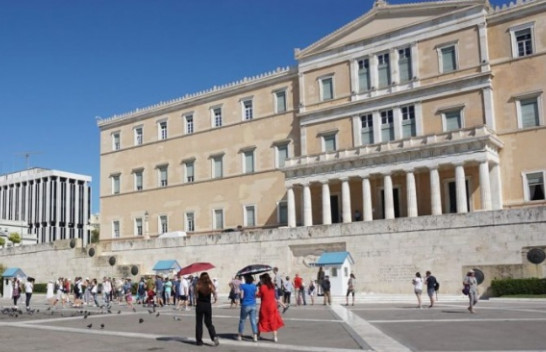 Greqia goditet nga vala e parë e të nxehtit këtë sezon