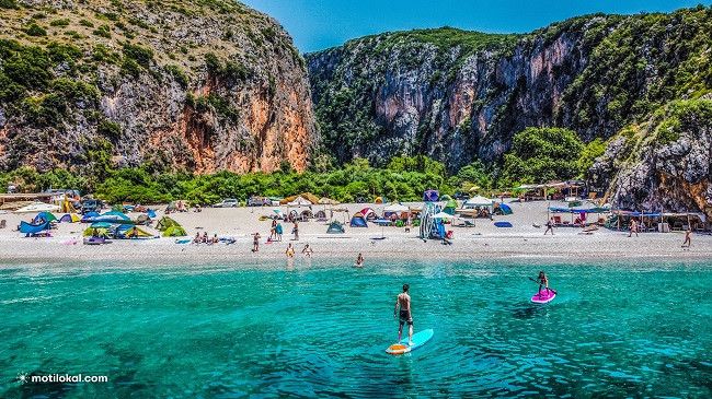 10 këshilla se si të jemi miqësor me natyrën gjatë pushimeve të verës