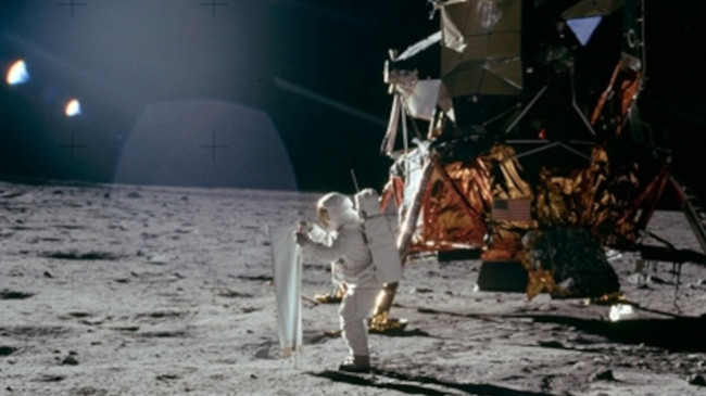 53 vjet nga vizita e parë e njeriut në Hënë