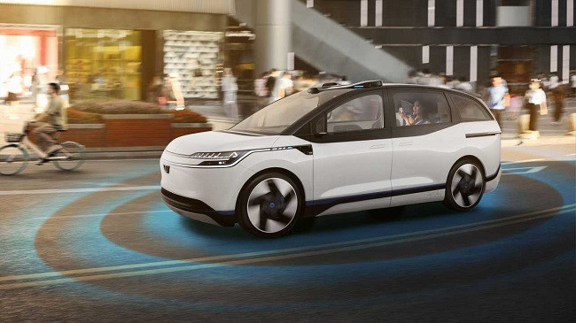Revolucion automobilistik, prezantohet makina e parë pa timon