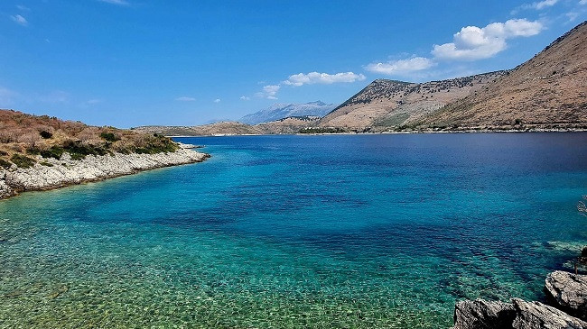 Mot me diell dhe nxehtë në Shqipëri