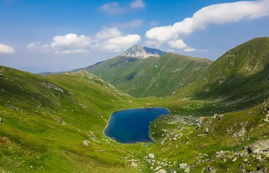 Vijon të mbajë mot tipik veror në Kosovë