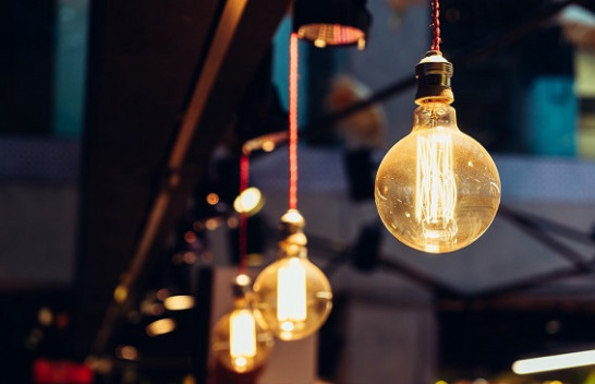 Kriza energjetike/ Balluku thirrje qytetarëve për kursim të energjisë