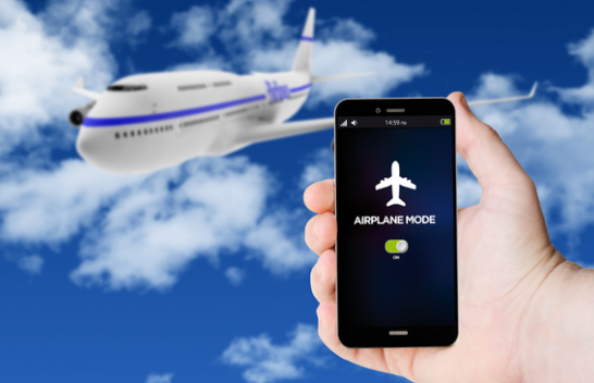 Nuk ka më 'airplane mode'  në aeroplanë