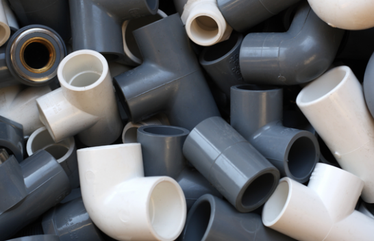 Studiuesit zbulojnë një mënyrë për të ricikluar një nga plastika më problematike