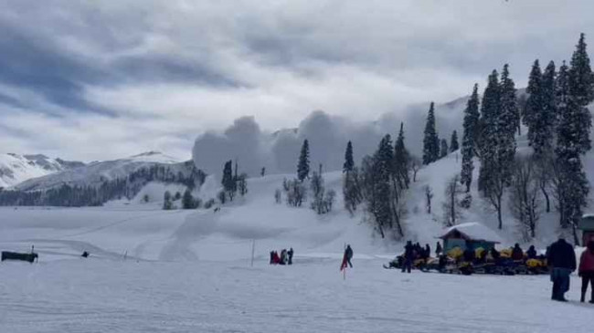 Orteku godet resortin e skive në Himalaje