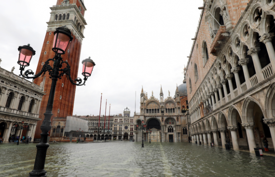 Ndryshimet klimatike: Venecia po 'fundoset' – A ka shpëtim për qytetin historik?!