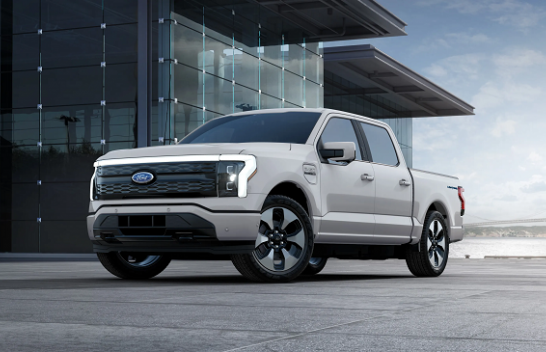 Ford do të rifillojë prodhimin e F-150 Lightning