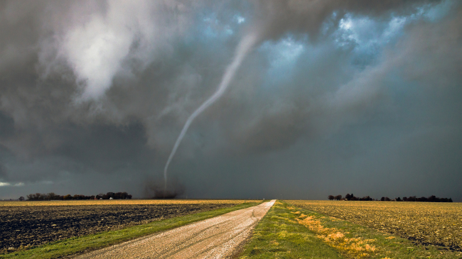 SHBA, mbi 90 milionë banorë nën kërcënimin e tornadove ‘potencialisht të dhunshëm’
