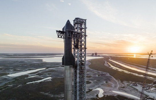 Raketa Starship e SpaceX, më e fuqishmja e ndërtuar ndonjëherë, merr miratimin e qeverisë për lëshim